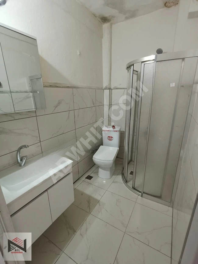 FATİH MEVLANAKAPIDA 2+1 KOMBİLİ DAİRE