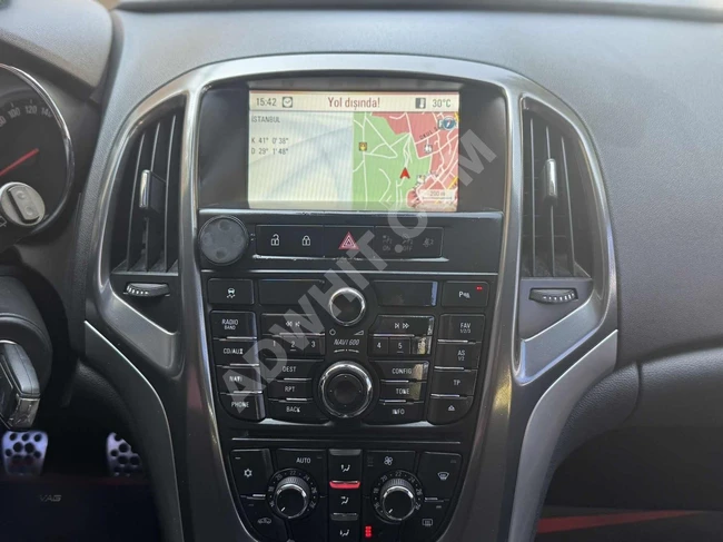 سيارة Opel Astra موديل 2012 -ملاحة -بدون أخطاء