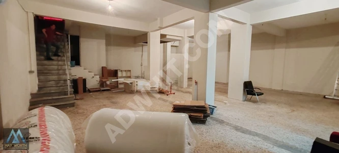 ÜMRANİYE ÇARŞI ARAÇ GEÇEN SOKAK 210 M2 DEPO İMALATHANE
