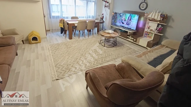 4. LEVENT EMNİYETEVLERİNDE METROYA 3DK 3+1 SATILIK DAİRE(BOŞ)