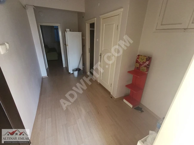ÇELİKTEPE ANA CADDE ÜZERİNDE ARA KAT 1+1 KİRALIK DAİRE