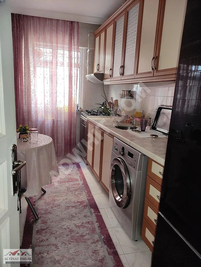 4. LEVENT ÇELİKTEPEDE ARA KAT 3+1 SATILIK DAİRE ALTINAY'DAN