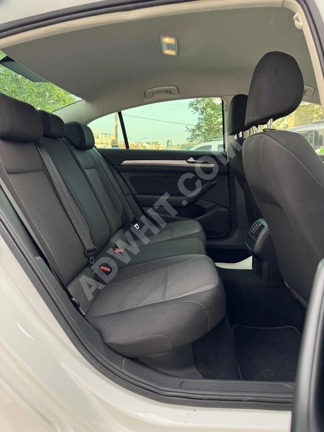 EMSALSİZ TEMİZLİKTE İLK SAHİBİNDEN DÜŞÜK KM PASSAT