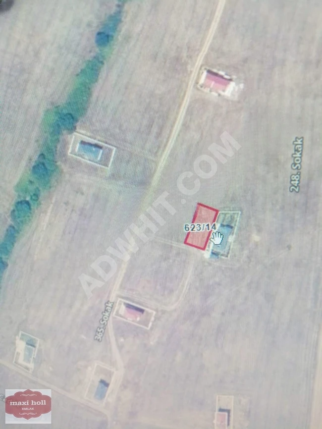 For sale: Buildable land in ÇANAKALE BİGA from MAXİ HOLL Real Estate.