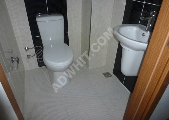 SATILIK AB YAŞAM EVLERİ SİTESİNDE GÜVENLİKLİ OTOPARKLI 2+1 DAİRE