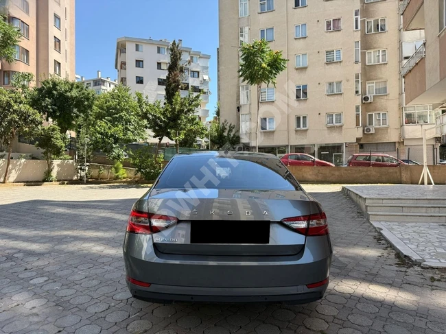 سيارة SKODA SÜPERB 1.5 TSİ PREMİUM موديل 2022 - أوتوماتيك أصلية، 101,000 كم ...