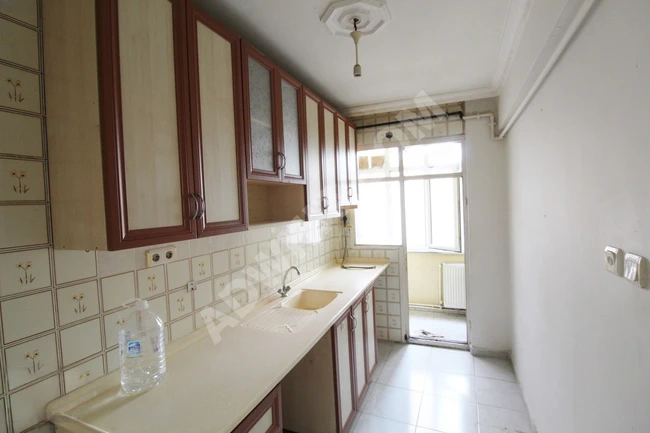 SATILIK KIBRIS CAD.YAKIN KAT EKSİĞİ OLAN BİNADA KREDİLİ DAİRE