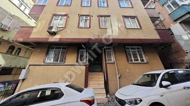 Bahcelievler Yenibosna 1.kat Krediye Uygun Daire