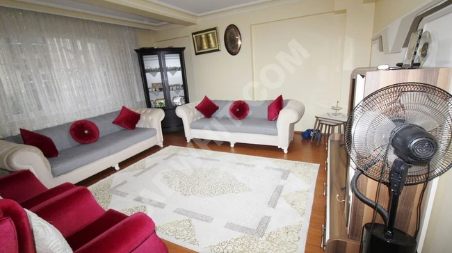 ACİL SATILIK GENÇ BİNADA KREDİLİ ASANSÖRLÜ GENİŞ 3+1 DAİRE