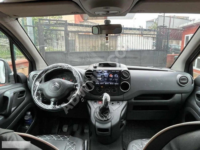 Hasarlı YARIŞ'TAN 2012 MODEL CITROEN BERLİNGO 1.6 HDİ X