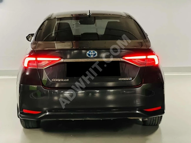 GALLERY UÇAR'dan-DEGİŞENSİZ-2022-TOYOTA-COROLLA-HYBRİT--FLAME--