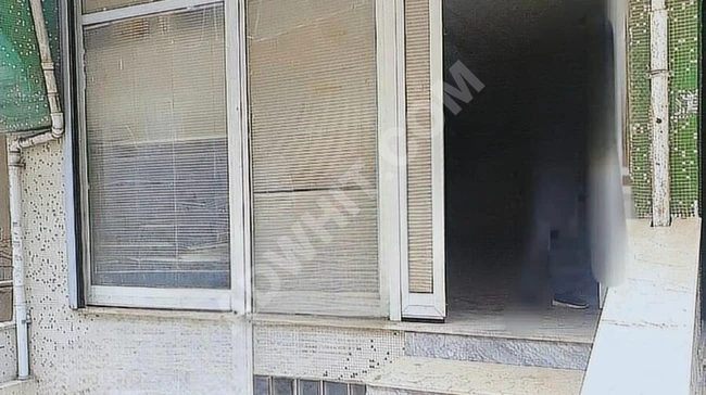 مستودع للإيجار بمساحة 350 متر مربع في Küçükçekmece tepeüstün