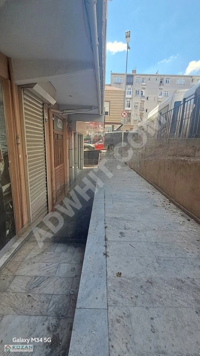 Kozan Gayrimenkul'den Yeşilyurt sk. da 55 m2 dükkan