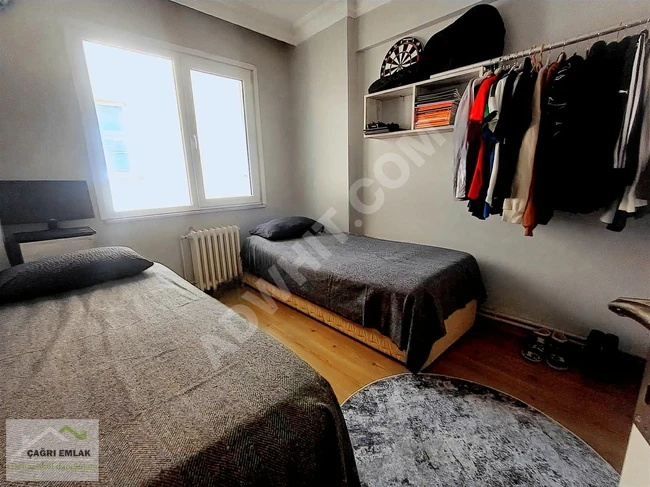 دوبلكس 3+1 قريب من المتروبوس - الواجهة الأمامية