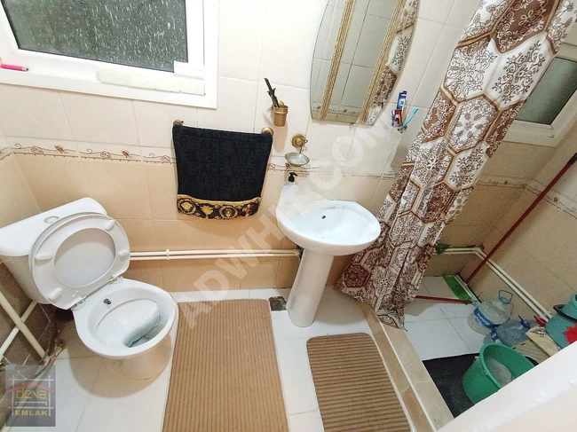 شقة طابق ارضي مرتفع تبعد عن BAĞLARBAŞI وإلى المترو كحد أقصى 8-10 دقائق مشيا