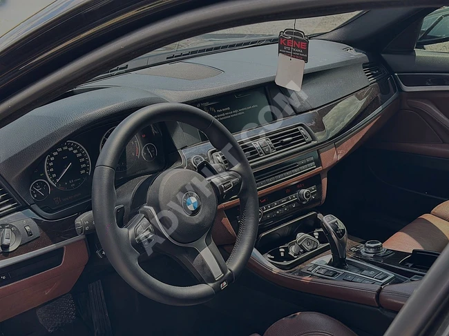 525d XDrive/ EXECUTIVE M SPORT/ 20" JANT/ M5 FARLAR/ HEAD-UP