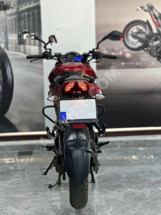 HATASIZ NS200UG GARANTİLİ SERVİS BAKIMLI 4.200 KMDE SIFIR AYRNDA