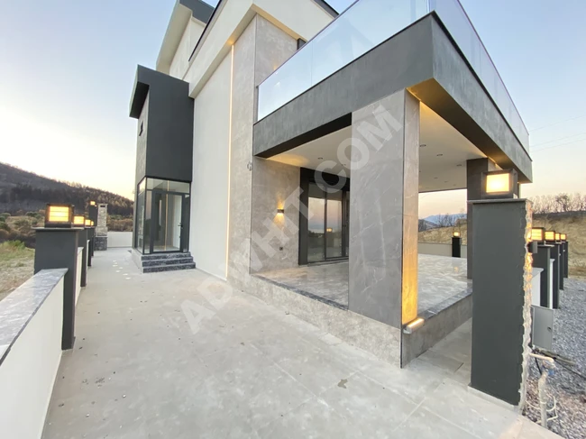  Lüks Akıllı Ve Köşe Vılla 4+1 Özel Tasarım Tek Müstakil Villa