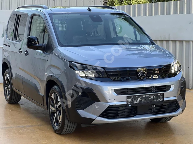 HEMEN TESLİM ADETLİ %0.99 ORAN 36AY VADE 2025 RIFTER GT 0KM'