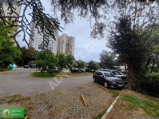 İçerenköy'de Bostancı Köprüsüne Yakın Eşyalı Kiralık 2+1 Daire