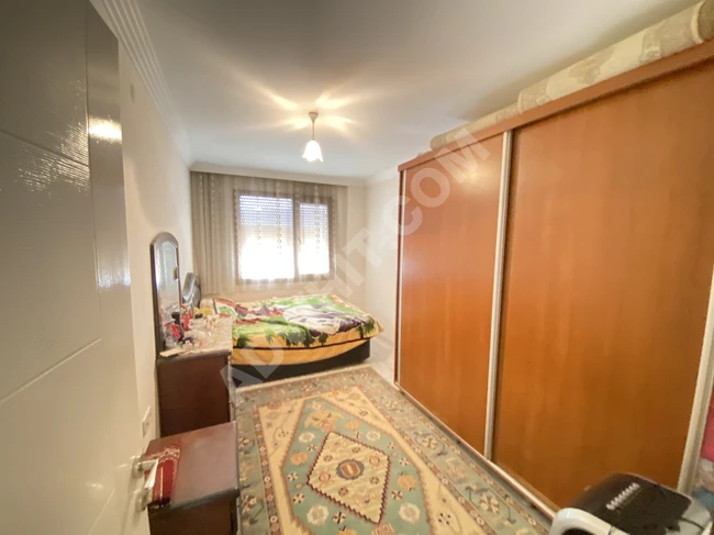 2+1 apartment for sale in the center of Ürkmez market