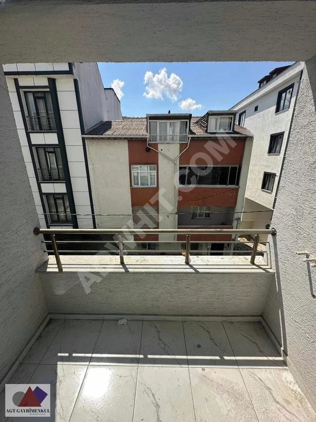 ACİL KARLIBAYIR MAHALLESİ CADDE ÜZERİ 2+1 SIFIR ARA KAT DAİRE