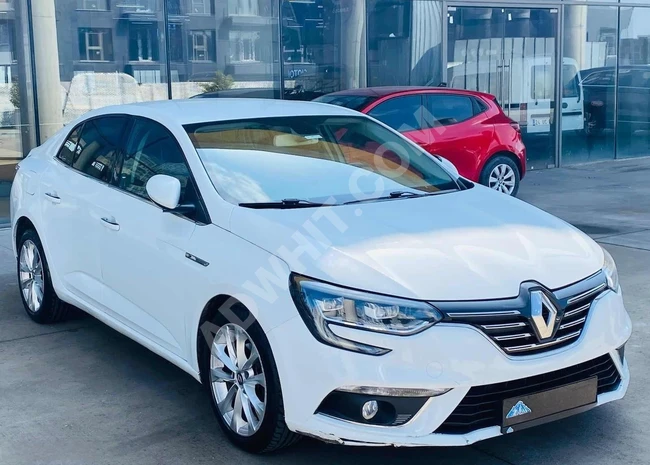 TEKİNDAĞ'dan 2018 MEGANE İCON FUL+FUL %1.49 KREDİ VE SENET İMKK