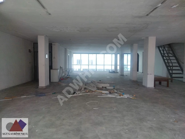 ARNAVUTKÖY MERKEZ ANA CADDE ÜZERİ MÜSTAKİL GİRİŞLİ KİRALK DÜKKAN