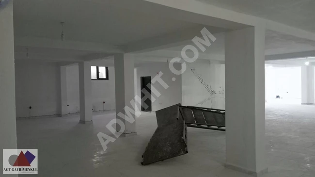 Arnavutköy TAŞOLUKTA 400 M2 kiralık dükkan