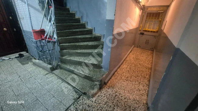 Bahçelievler Şirinevler'de Satılık 2+1 4 Kat Daire