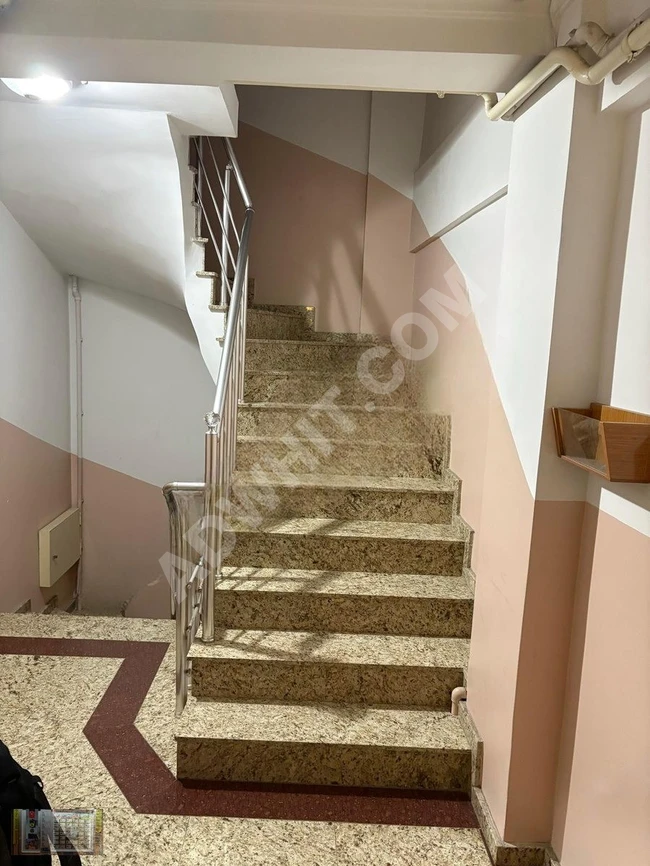 FATİH ÇAPA PAZARTEKKE 2+1 BAHÇE KATI 10 YILLIK BİNA 22.000TL