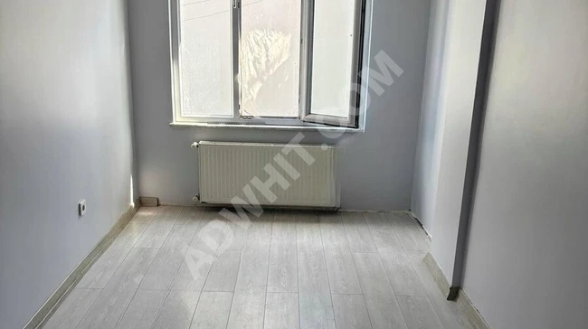 FATİH ÇAPA PAZARTEKKE 2+1 BAHÇE KATI 10 YILLIK BİNA 22.000TL