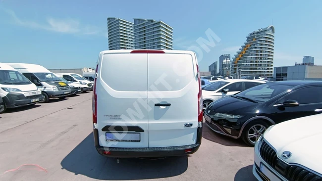 ENDER MOTORS 2022 FORD CUSTOM MÜKEMMEL TEMİZ