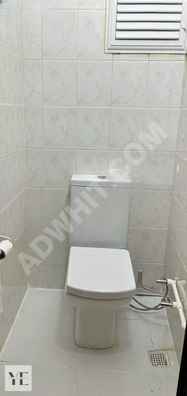 Zeytinburnu Çırpıcı'da 2 + 1 tertemiz daire mükemmel konumda