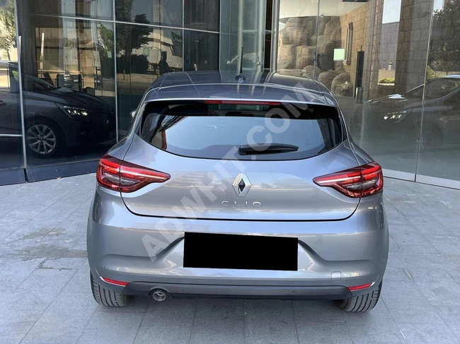 2023/Renault Clio/1.0TCE Touch/ HATASIZ BOYASIZ TRAMERSİZ/TEMİZ
