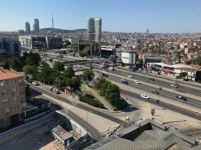 E-5 YENİ SAHRA METRO DURAĞI YANINDA 2500 m² KOMPLE KİRALIK BİNA görsel 3