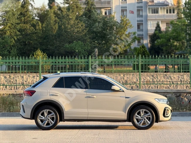 2023 VOLKSWAGEN T-ROC 1.5TSİ R-LİNE 150 HP ASCOLTGRİ CAM TAVAN