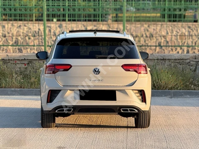 2023 VOLKSWAGEN T-ROC 1.5TSİ R-LİNE 150 HP ASCOLTGRİ CAM TAVAN