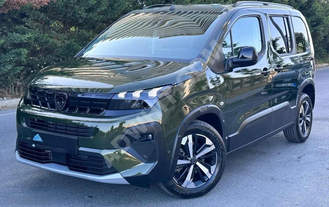 HEMEN TESLİM ADETLİ %0.99 ORAN 36AY VADE 2025 RIFTER GT 0KM'