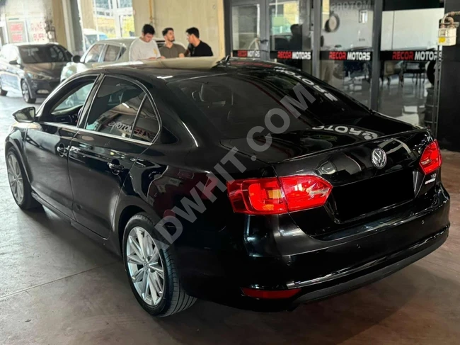 KARAKAŞLAR MOTORS'DAN/JETTA/OTOMATİK/1.6TDİ/SENET/244.000 TL