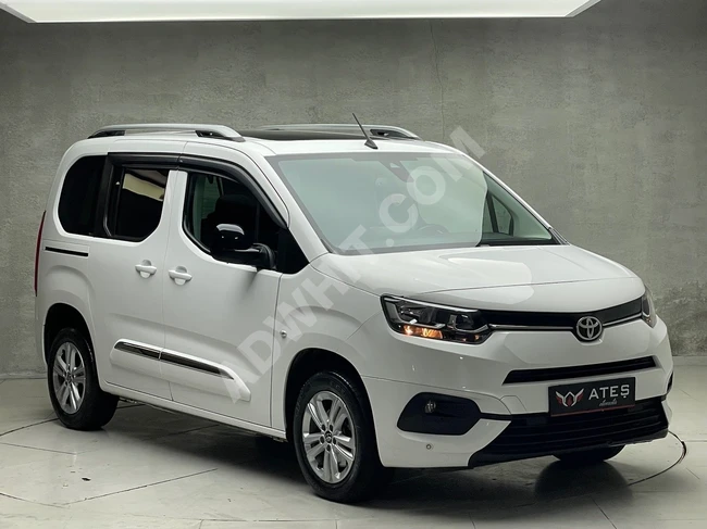 TOYOTA PROACE CİTY FLAME X-PACK CAM TAVAN OTOMATİK 1.59 KREDİ