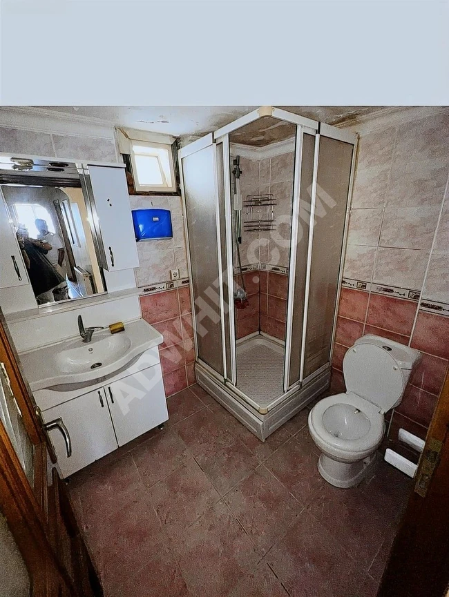 3+1 apartment on the fourth floor with elevator in YEŞİLPINAR VIALAND