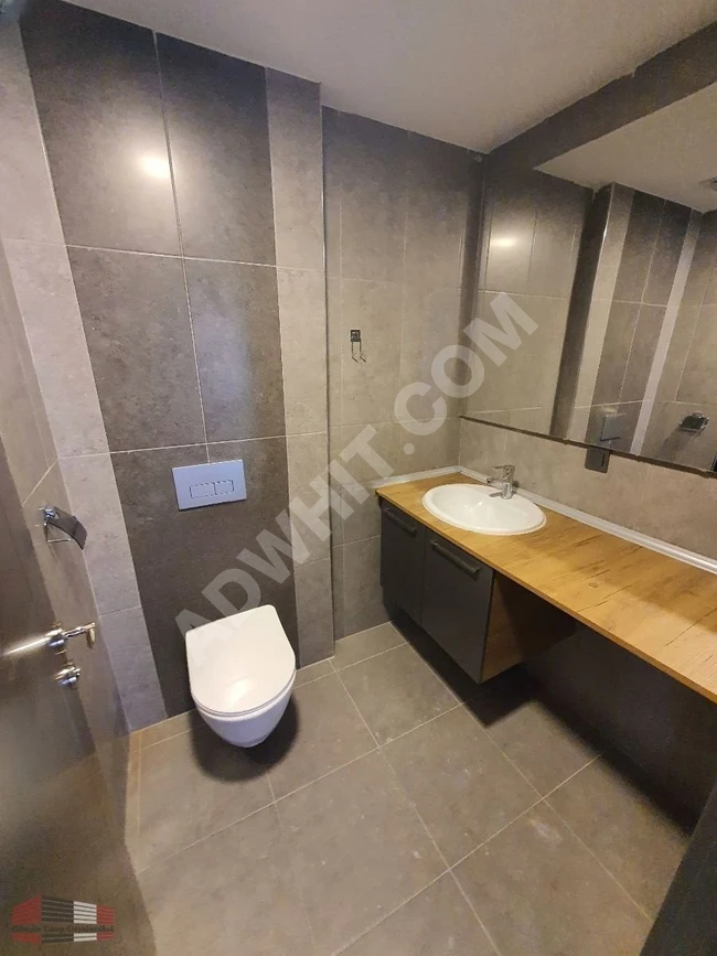 ÖDÜL ISTANBUL SİTESİNDE 30.KAT KİRALIK 2+1 DAİRE