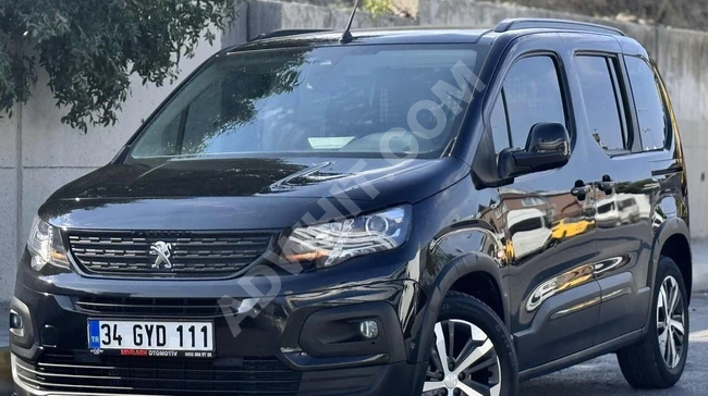 SEVILGEN OTO 2023 GT RİFTER CAM TAVAN HATASIZ