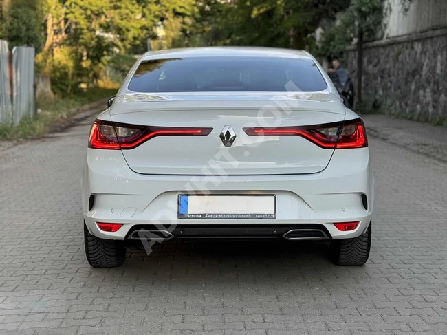 Megane Sedan 1.3 TCe Joy Comfort EDC GARANTİLİ OTOMATİK