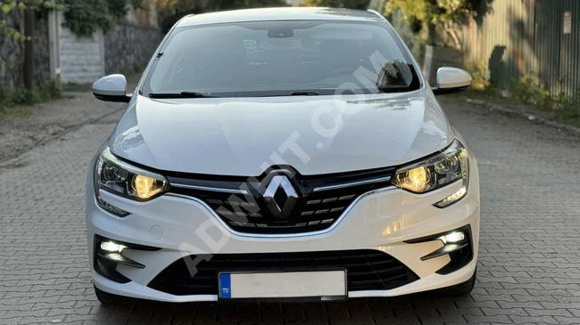 Megane Sedan 1.3 TCe Joy Comfort EDC GARANTİLİ OTOMATİK