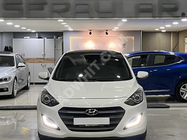2015 MODEL HYUNDAI İ30 1.6 STYLE DSGN CAM TVN İÇİ BEJ 167.000 KM