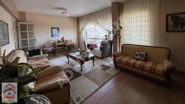 ÇANAKKALENİN TAM MERKEZİNDE CADDE ÜSTÜNDE SATILIK 2+1 DAİRE