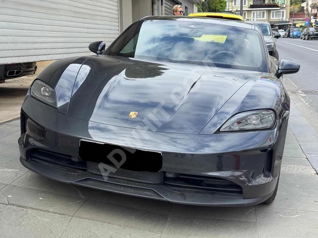 OTOMOBİLCİ 2024 TAYCAN 4S HATASIZ BOYASIZ TRAMERSİZ BAYİ ÇIKIŞ