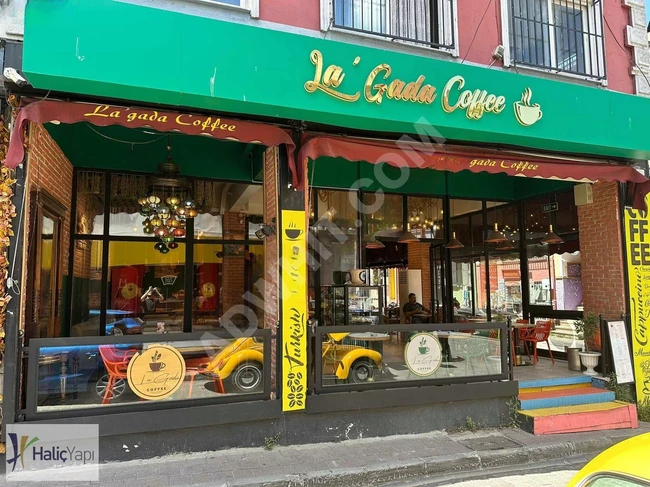 BALAT SAHİLDE DEVREN KİRALIK TAM TEŞRİFATLI CAFE